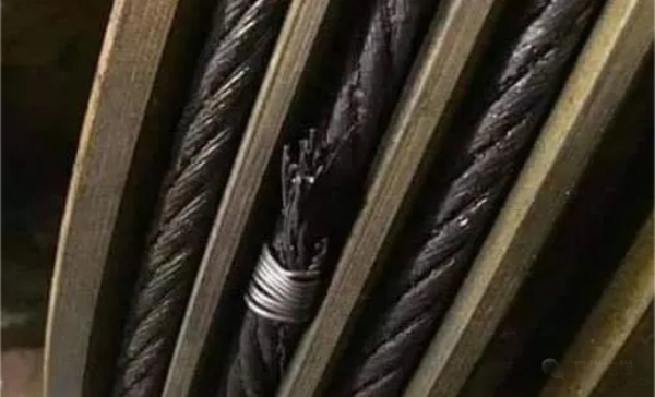 無(wú)知操作，事故誰(shuí)擔(dān)？